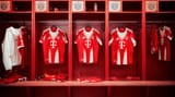 official-fc-bayern-home-kit-2025-26-v0-whj065r9u36f1