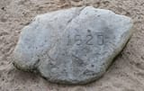 1200px-Plymouth_Rock,_Plymouth,_MA,_jjron_03.05.2012