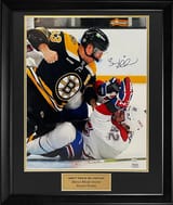 Bradmarchand_Autograph_Photo_Punch_Dont_touch_my_captain_20x24