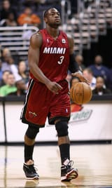 1200px-Dwyane_Wade_02