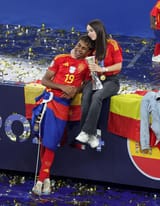 lamine-yamal-spain-shows-girlfriend-85500913