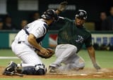 tampa-bay-devil-rays-outfielder-carl-crawford-440nw-7828283g