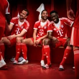 kane-gnabry-davies-umkleide-hometrikot25_1_1