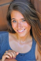 ftv-girls-magazine-looking-at-viewer-eva-lovia-freckles-wallpaper-preview-1048211778