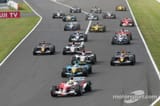 f1-japanese-gp-2005-start-ralf-schumacher-takes-the-lead