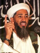 د هغه قادر مطلق، ټیریس هیلیبرټن