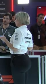 1709923960228994