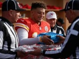chiefs mahomes 1735145990016875