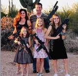 Americans_guns