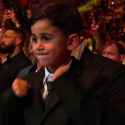 Ilia Topuria’s son shadowboxing as his dad walks to the Octagon_thumb.jpg