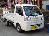 1024px-Daihatsu_HIJET_TRUCK_High-Roof_(EBD-S500P)_front