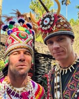 sir_mark_cavendish_and_not-sir_clive