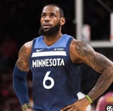 lebron-james-surprises-minnesota-school-v0-bw0b4vete3gc1