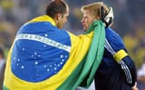 Marcos-consolou-Oliver-Kahn-apos-a-conquista-do-penta-em-2002