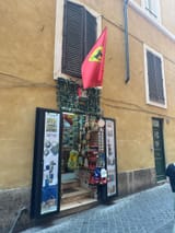buy a souvenir