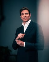 toto-wolff-no-entendemos-algunos-de-los-comportamientos-del-coche
