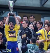 sylvain-flauto-peut-exulter-et-s-extasier-sereinement-gueugnon-vient-d-inscrire-son-nom-au-palmares-de-la-coupe-de-la-ligue-a-ce-jour-il-reste-le-seul-club-de-d2-a-l-avoir-fait-photo-maxppp-bep-o-lejeune-le-parisien-1679672720
