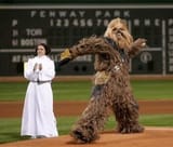 chewbacca_play_baseball-12404