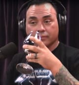 1632378124745