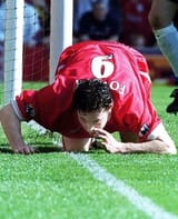 throwback-to-when-robbie-fowler-got-a-4-game-ban-and-a-40k-v0-6x54m1q11drd1