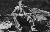 141205132647__79484400_hitler-picnic.jpg