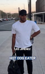 hot dog eater