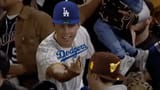 dodgerchad flipping off a poodrepaco