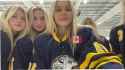 blondehockey_2_thumb.jpg