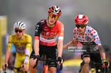 la-plagne-france-stage-winner-thymen-arensman-of-netherlands-and-team-ineos-grenadiers-and[1]