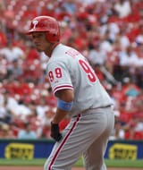 So_Taguchi_on_the_bases_in_June_2008