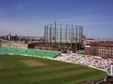 Gasholders_at_the_Oval