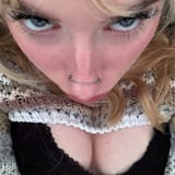 AM-blondie
