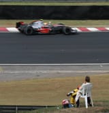 brazil-2007-heikki-kovalainen-pictured-in-the-chair-in-the-v0-vnt9axs256aa1-2832425918