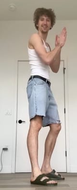 43523432