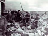 Marines-on-Onkinawa-examine-a-crude-Banzai-stick-spear.jpg~2