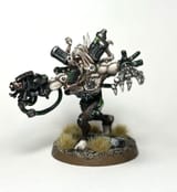 wh40k-drukhari-grotesque-is-ready-for-battle-v0-q6rstrxn6syd1