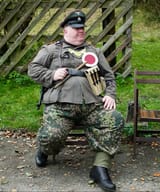 640px-Fat_boy_larper_german