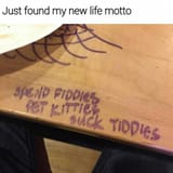 7UJGl0L