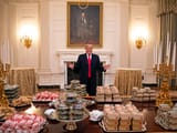 Cleric of Waukeen casts Heroes&#039; Feast