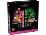 wicked-75691-glinda-elphaba-bookends-official-reveal-v0-pav734w62raf1