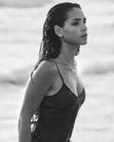 Adria-Arjona-shoot