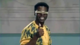 geordi-laforge-thumbs-up-levar-burton-star-trek