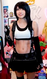 emirus-tifa-cosplay-stream-v0-agjmgd3pzs8b1_png