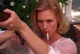 mad-men-shoot-betty