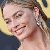 margot%20robbie%20critics%20choice%202024[1]