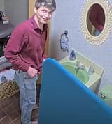 1749608745283240