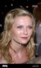 los-angeles-ca-september-13-2004-actress-kirsten-dunst-at-the-world-premiere-in-beverly-hills-of-her-new-movie-tennis-romantic-comedy-wimbledon-T4JWAX