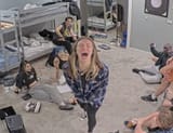 GcZQJ9JXEAAo1vj