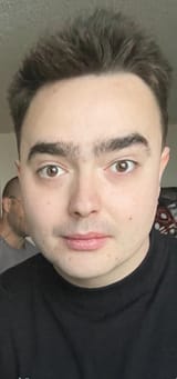 GsfTrUMXsAAStHD