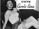 carole_ann_cheesecake_pose_2